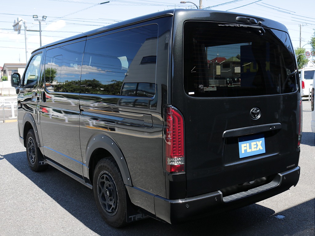 トヨタ&nbsp;ハイエースバン&nbsp;5D2.8DTスーパーGLダークプライムⅡL 4WD&nbsp;&nbsp;東京都の詳細画像&nbsp;その12