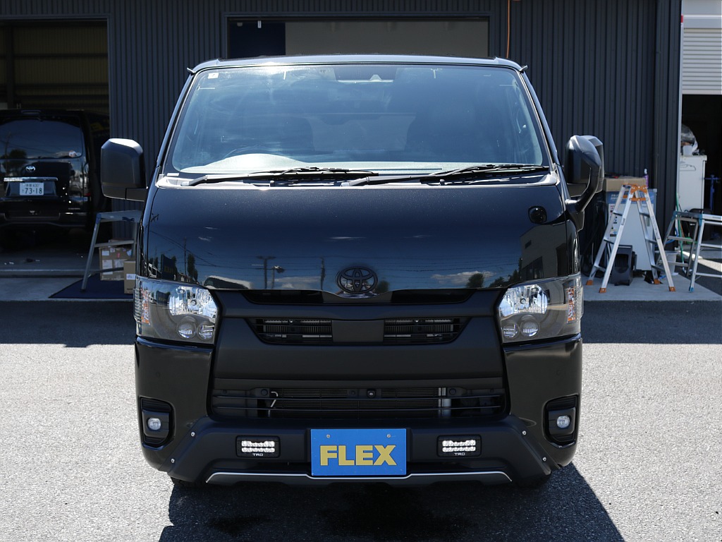 トヨタ&nbsp;ハイエースバン&nbsp;5D2.8DTスーパーGLダークプライムⅡL 4WD&nbsp;&nbsp;東京都の詳細画像&nbsp;その8