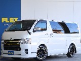 【厳選仕入中古車】ハイエースバンガソリン2WDホワイトパール走行8万3千ｋｍでベッドキット付きの車中泊仕様のお車入庫致しました☆☆