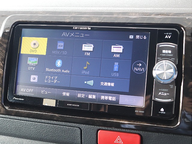 uetoothやCD、TVなど使用可能で運転中も快適に過ごせます！！