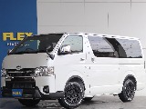 【新車】ハイエースバン　ダークプライムⅡ　ガソリン　2WD　パールホワイト オリジナルのFLEXカスタムのお車入庫致しました☆☆