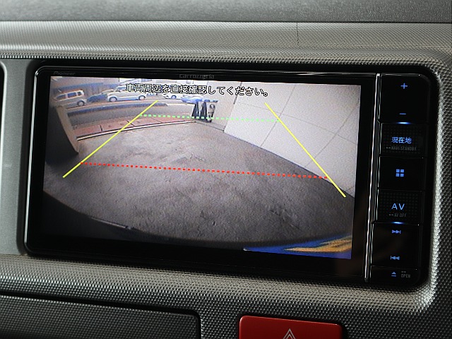 バックカメラが装着されており安心して駐車することが可能です♪♪