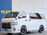 【厳選仕入中古車】ハイエースバン　ディーゼル4WD　パールホワイト 高年式6型ディーゼル4WDの特別仕様車のお車入庫致しました☆☆