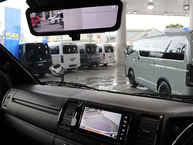 バックカメラが装着されており安心して駐車することが可能です♪♪