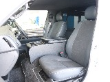 特別仕様車限定のハーフレザーシートになっております☆
