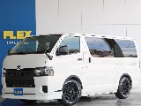 【新車】ハイエースバン　DX　ガソリン　2WD　ホワイト　ブラックエディション 車中泊からお仕事まで様々なシーンで活躍できるお車ご入庫致しました☆☆