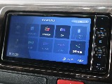 カロッツェリア7インチナビが装着されております☆