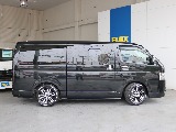 ローダウン済みなので乗り降りが楽な仕様になっています♪