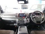 特別仕様車なので高級感のある内装になっています！！