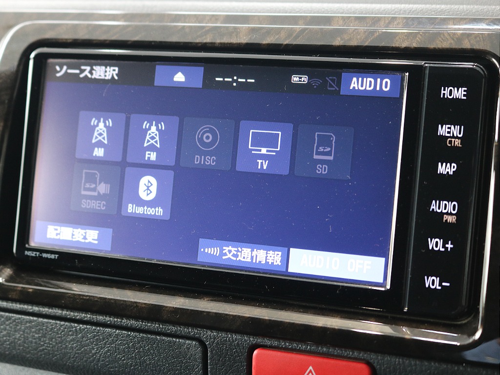 トヨタ純正7インチナビが装着されております☆