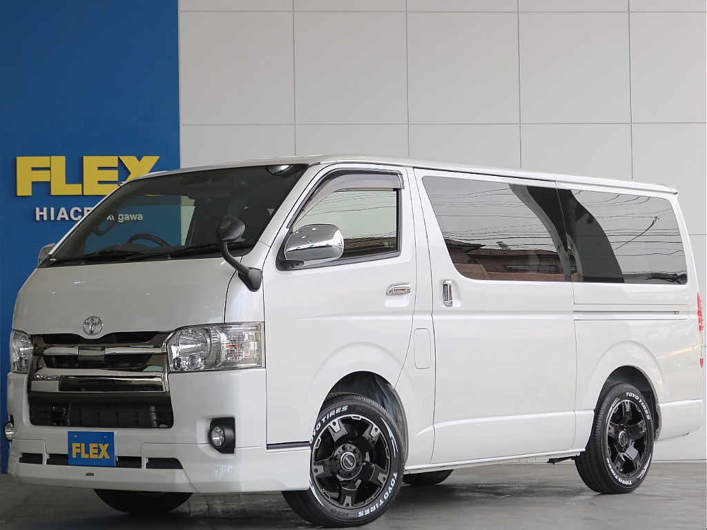 【厳選仕入中古車】ハイエースバン　ガソリン2WD　パールホワイト モデリスタパーツを使ってカッコよく仕上げたお車が入庫致しました☆☆