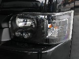 ヘッドランプがインナーブラックになっています！LEDなので夜間の走行も安心です！
