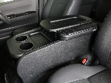 クラフトプラスのコンソールボックスが装着されております☆