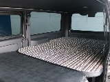 ベッドキットもシートカバーと同じカラーになります☆☆