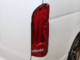 オリジナルのラムダLEDテールランプが装着されております！！