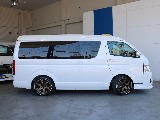 ローダウンが施工済みなので乗り降りが楽な仕様になっています！