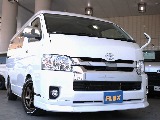 フロントスポイラーが装着されているので迫力のあるフロントフェイスになっています☆
