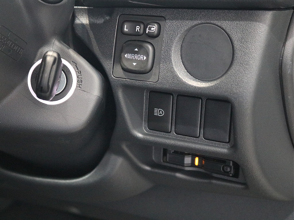 ETCが搭載されているのでご納車後直ぐに、高速でお出かけが可能です！
