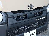 Reclassicフロントグリル装着済みでボディカラーと非常にマッチしております☆☆