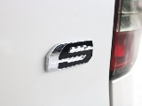 特別仕様車のダークプライムSなので専用のエンブレムが装着されています！
