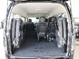 4列目シートは跳ね上げが可能なので荷物もたくさん載せられます！