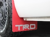 TRDのマッドフラップが装着されております☆