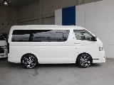1インチローダウン済みで乗り降りがしやすくなっております♪♪