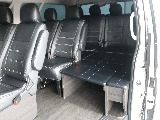 ゼロワゴンベッド装着済みで、車中泊も可能です☆☆