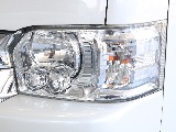 LEDヘッドライトなので夜間の走行も安心です！