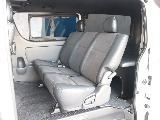 セカンドシートも特別仕様車限定のハーフレザーシートです♪