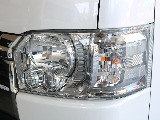 LEDヘッドライトなので夜間の走行時も安心です！！