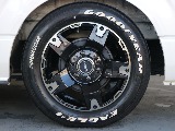 Delf03 17インチAWにナスカータイヤの組み合わせになっております♪♪