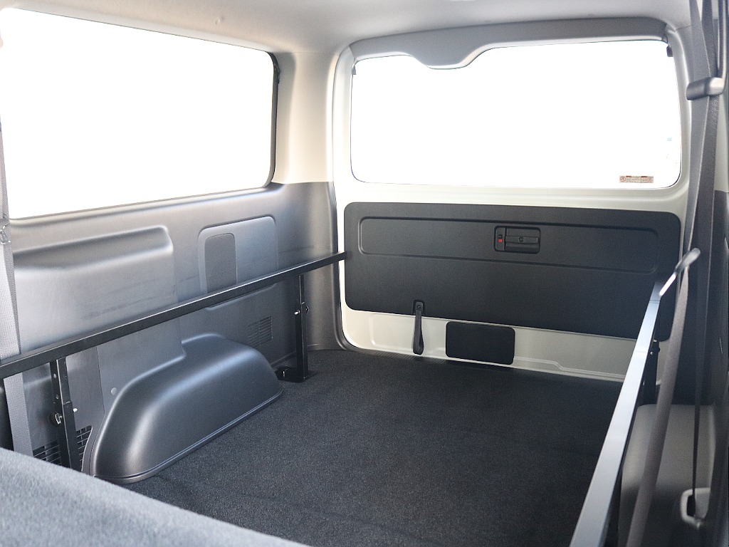 トヨタ レジアスエース(40枚目)