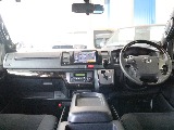 特別仕様車ダークプライムⅡですので高級感のある内装になっております♪♪