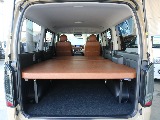 後席を倒せばフルフラット展開が可能です☆☆
