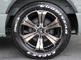 バルベロ・アーバン17インチAWにナスカータイヤの組み合わせになっております♪♪
