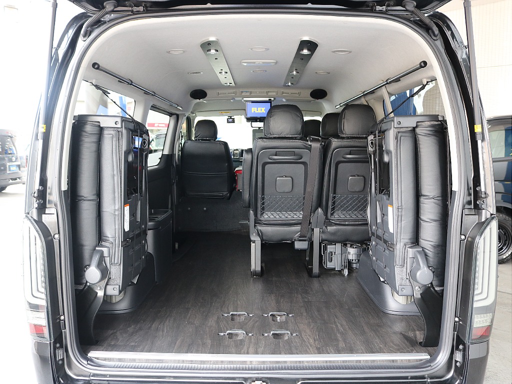 4列目は跳ね上げが可能です☆☆