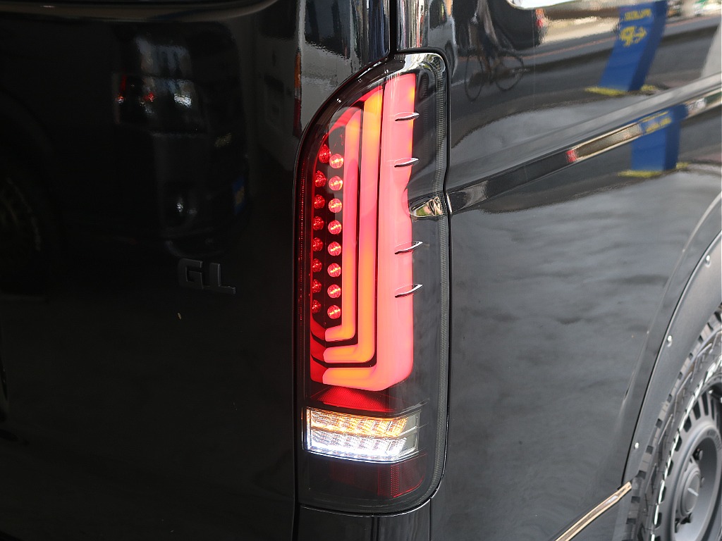 新作アルティメットタイプ2LEDテールランプ装着済みです☆☆