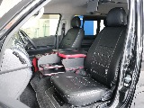 オリジナルシートカバー＆クラフトプラス製センターコンソール装着済みです☆☆