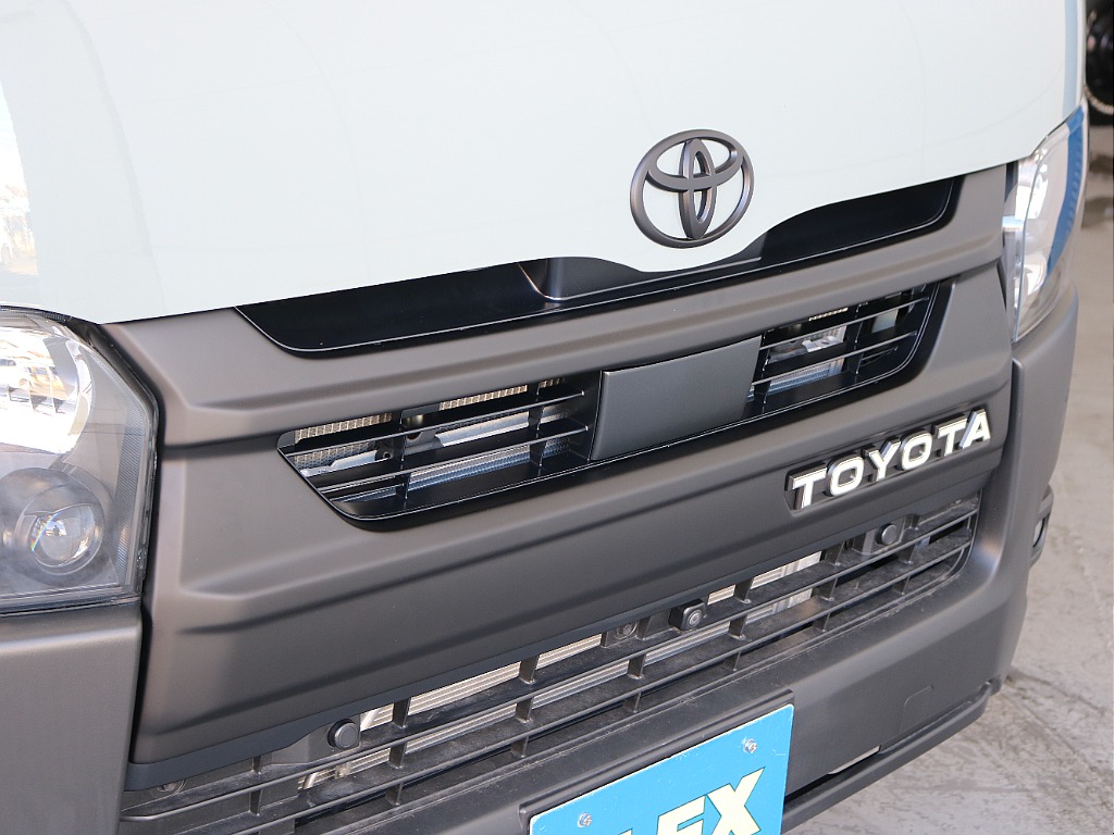 Reクラシックフロントグリル装着済みです☆☆