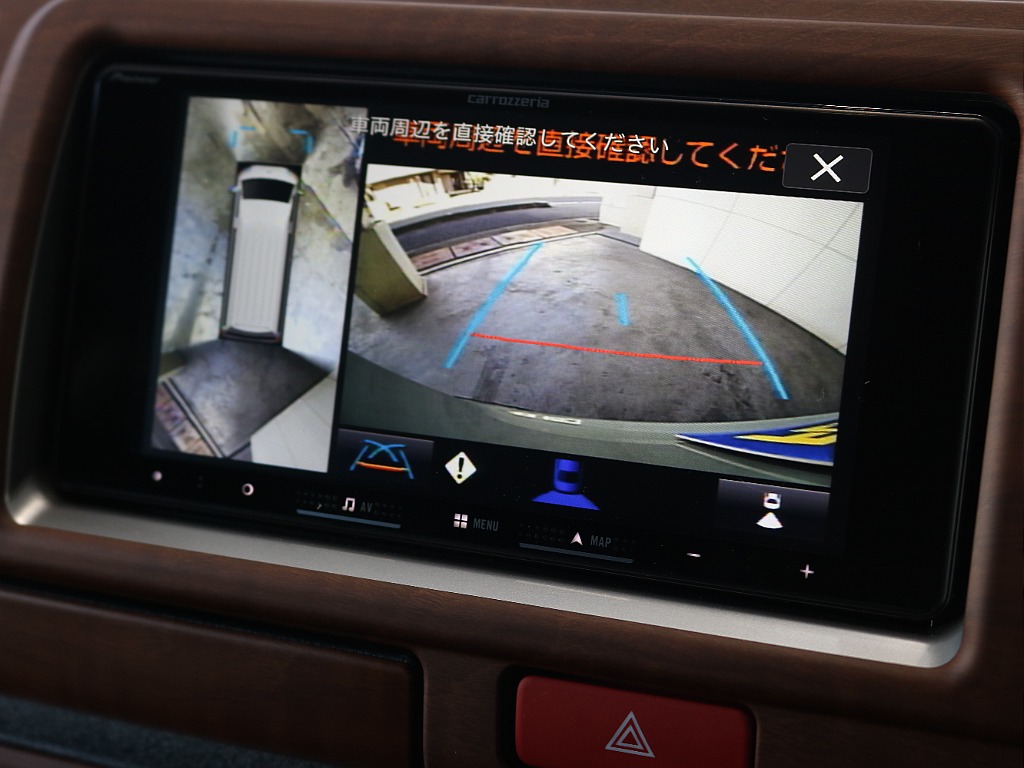 バックカメラが装着されており安心して駐車することができます♪♪