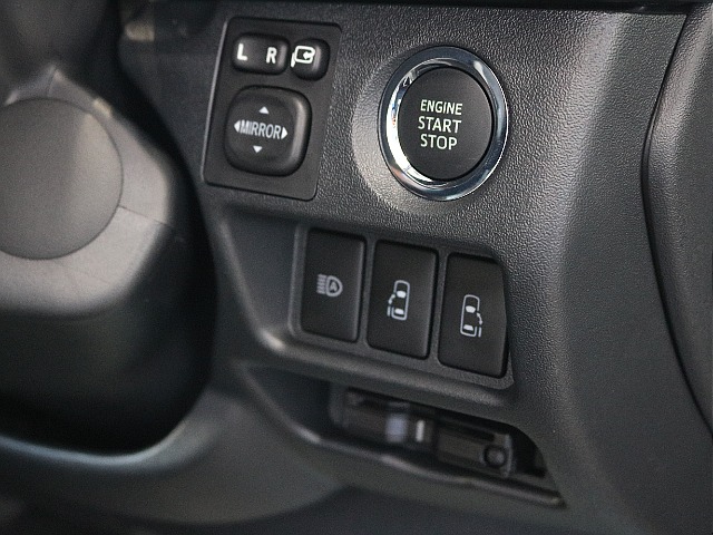 プッシュスタートなのでエンジン始動が楽々です☆
