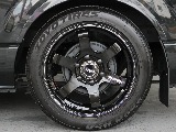 Rays TE37 18インチAWにTOYO H20タイヤの組み合わせになっております♪♪