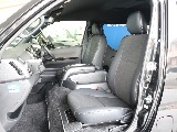 特別仕様車限定のハーフレザーシートなっております♪♪