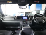 特別仕様車ダークプライムⅡなので高級感のある内装になっております♪♪