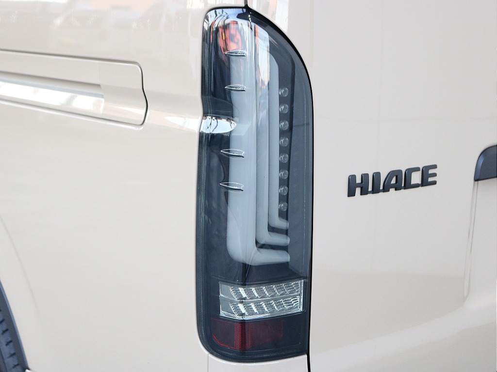 テールはアルティメットテールVer.2テールランプ装着済みです♪♪