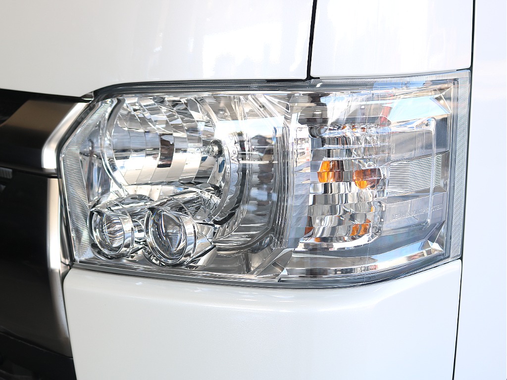 LEDヘッドランプ装着済みですので夜間の走行も安心です♪♪