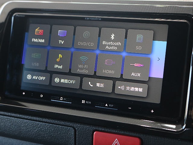 カロッツェリア7インチナビが装着済みです♪♪