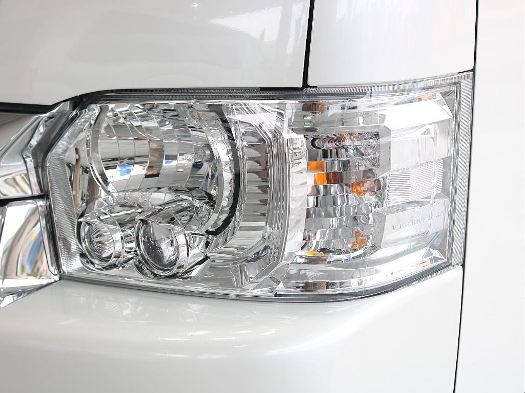 LEDヘッドランプ装着済みですので夜間の走行も安心です♪♪