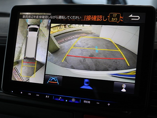 バックカメラ装着済みですので後退時も安心です♪♪